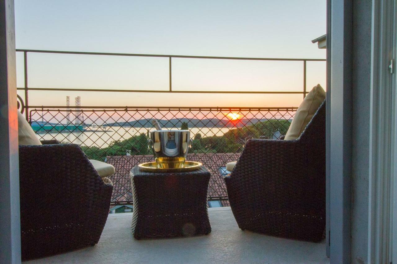 Arena & Seaview Luxurious Residence Πούλα Εξωτερικό φωτογραφία